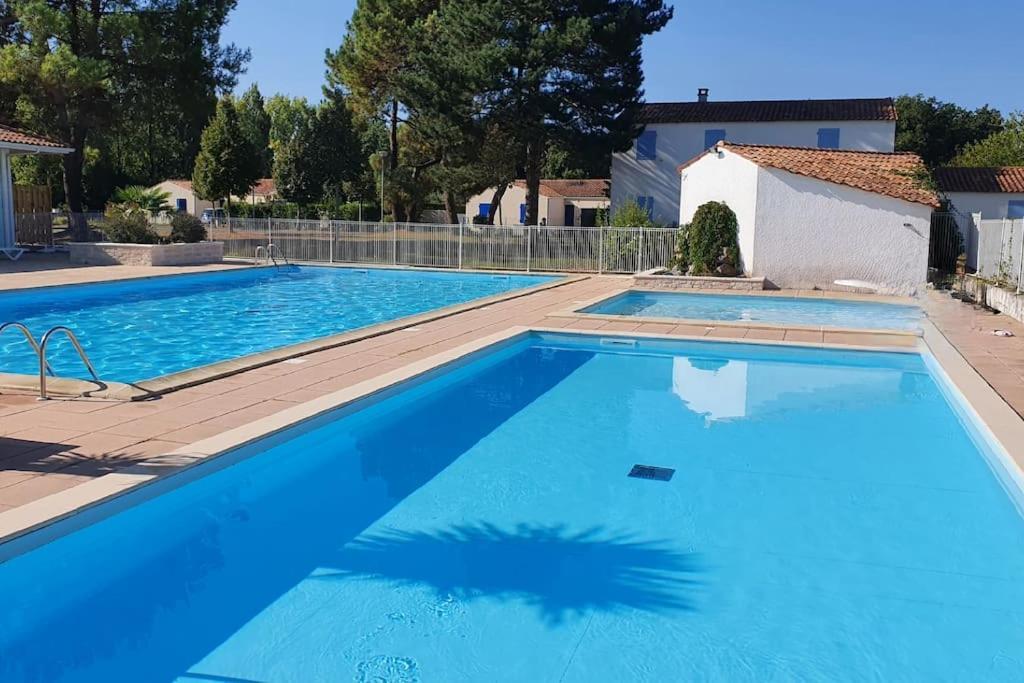 Charmante Petite Maison Pour 4 Personnes Cdc Fr90C10G Dolus de Oleron Bagian luar foto